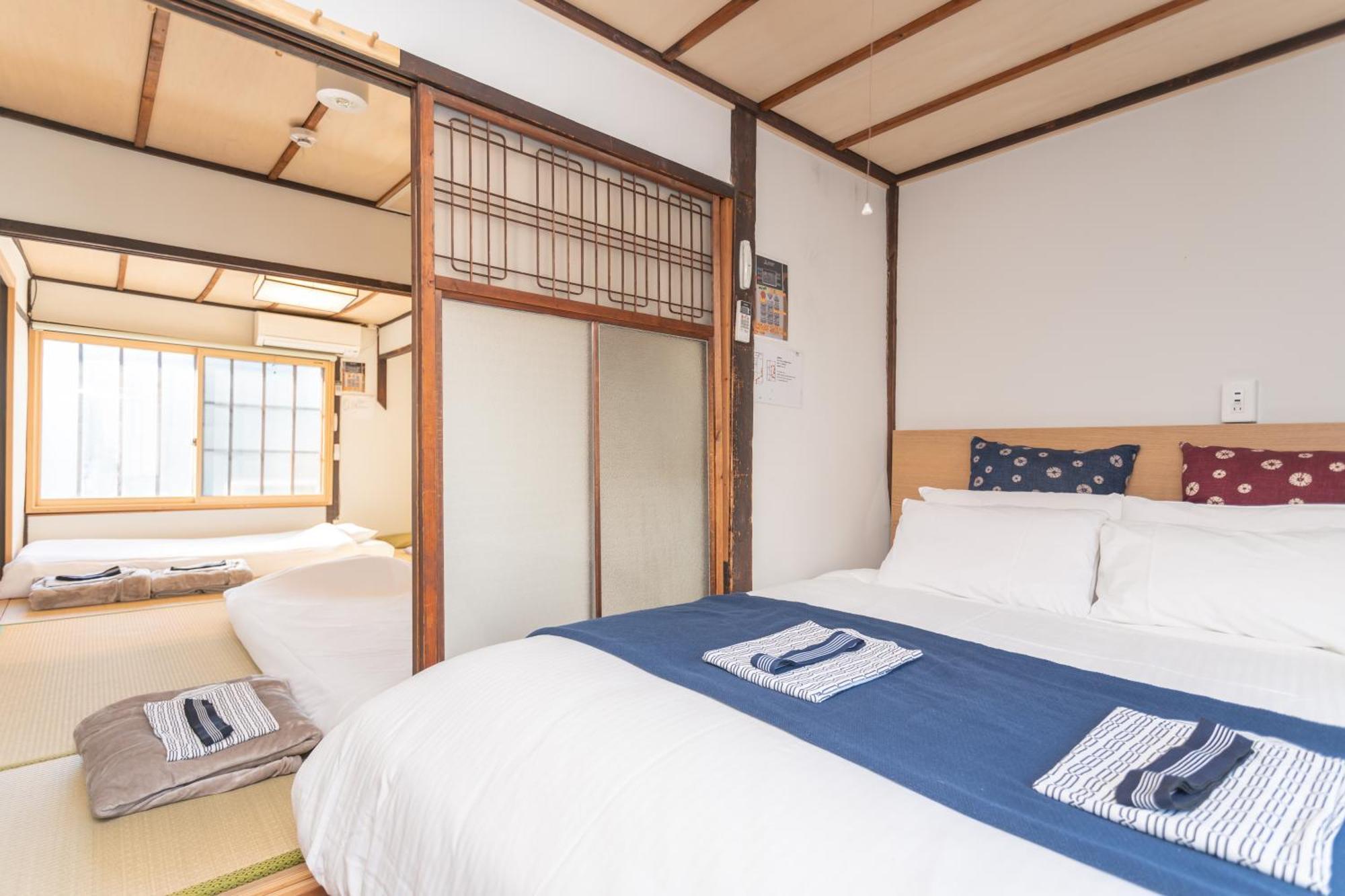 Guesthouse Oneworld Shijo四条京町屋 Kyoto Exterior photo