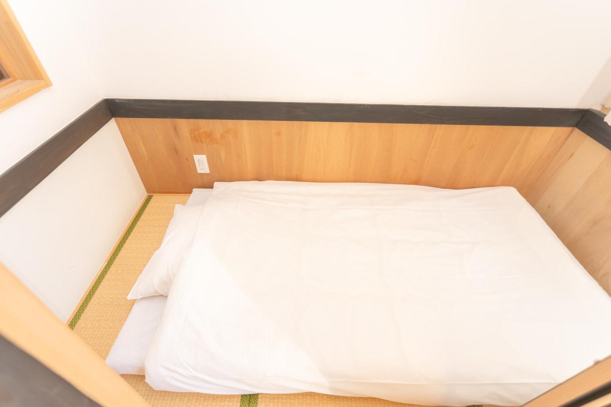 Guesthouse Oneworld Shijo四条京町屋 Kyoto Exterior photo