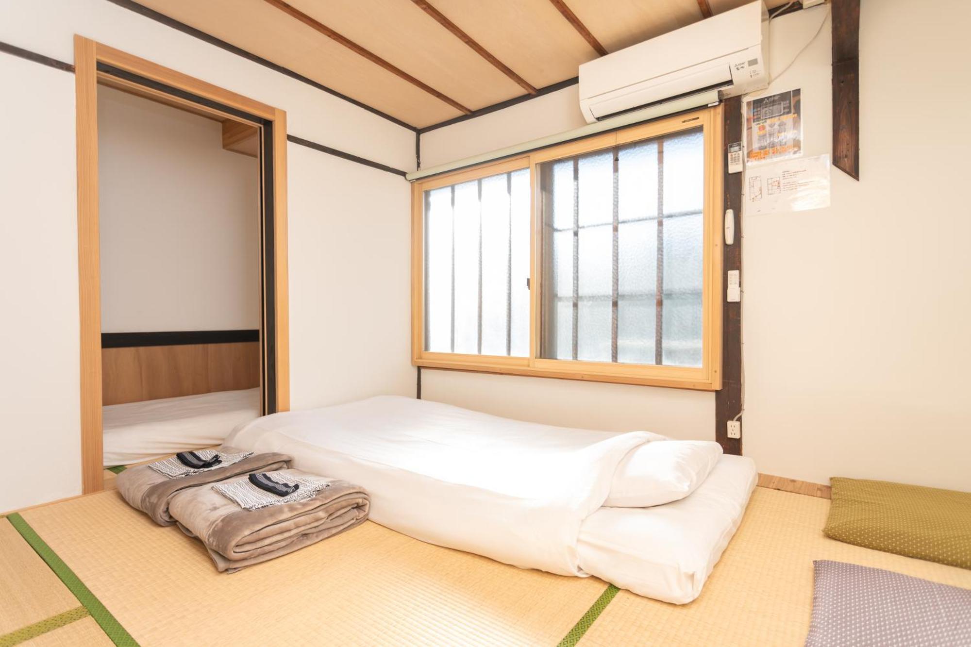 Guesthouse Oneworld Shijo四条京町屋 Kyoto Exterior photo